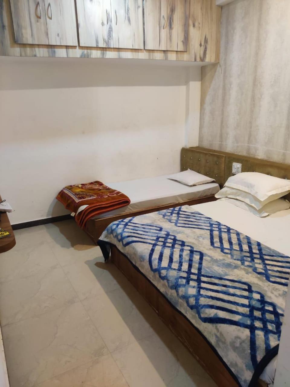 Hotel Amritam Inn Ujjain Esterno foto