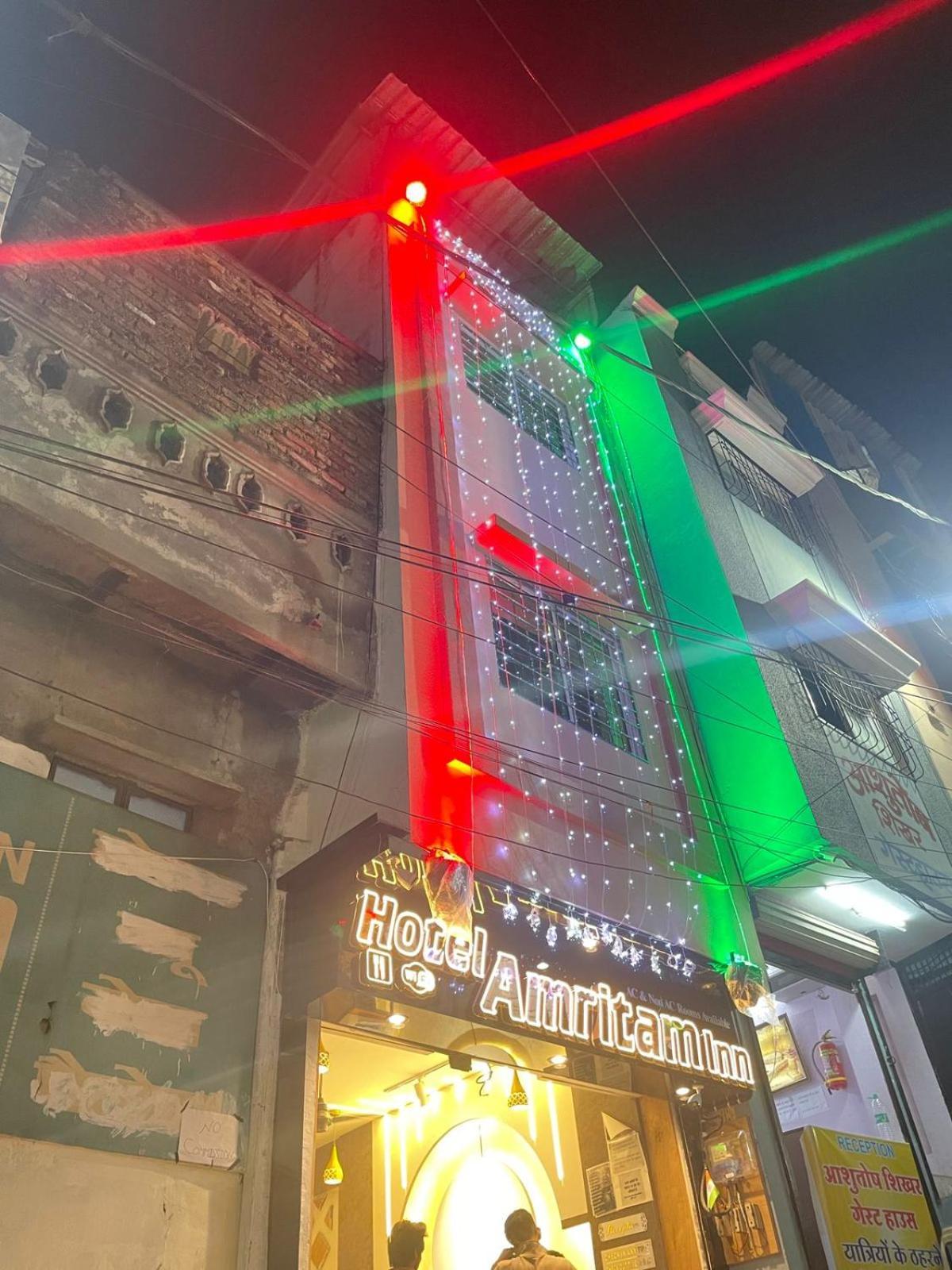 Hotel Amritam Inn Ujjain Esterno foto